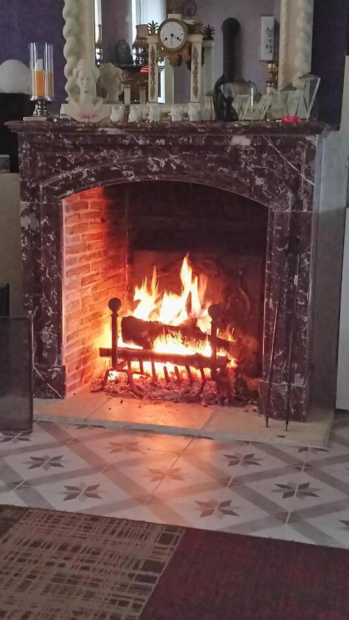 La Cour Du Puits Chambre Victor Cormeilles  Εξωτερικό φωτογραφία